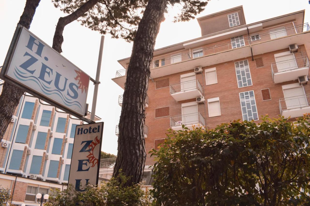 Hotel Zeus 切尔维亚 外观 照片